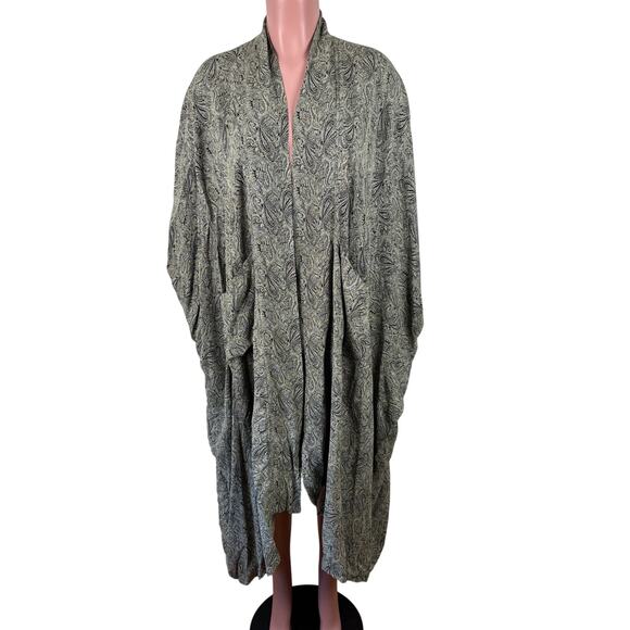 Black White Paisley Long Kimono Kaftan Robe Cardigan NO LABELS - ONE SIZE - Picture 1 of 8
